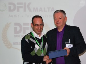 Presentation of DFK EMEA Best Website Award